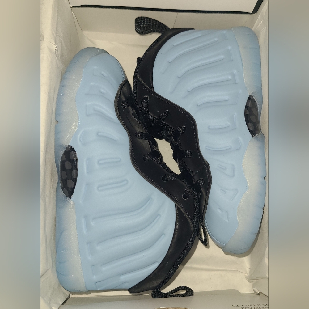 Nike Posite One Toddler Shoes 6C NEW